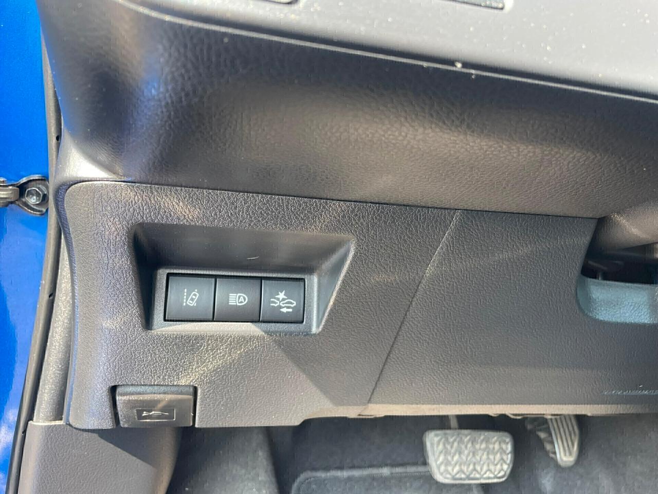 Yaris 1.5 Hybrid Style tetto panoramico GARANZIA