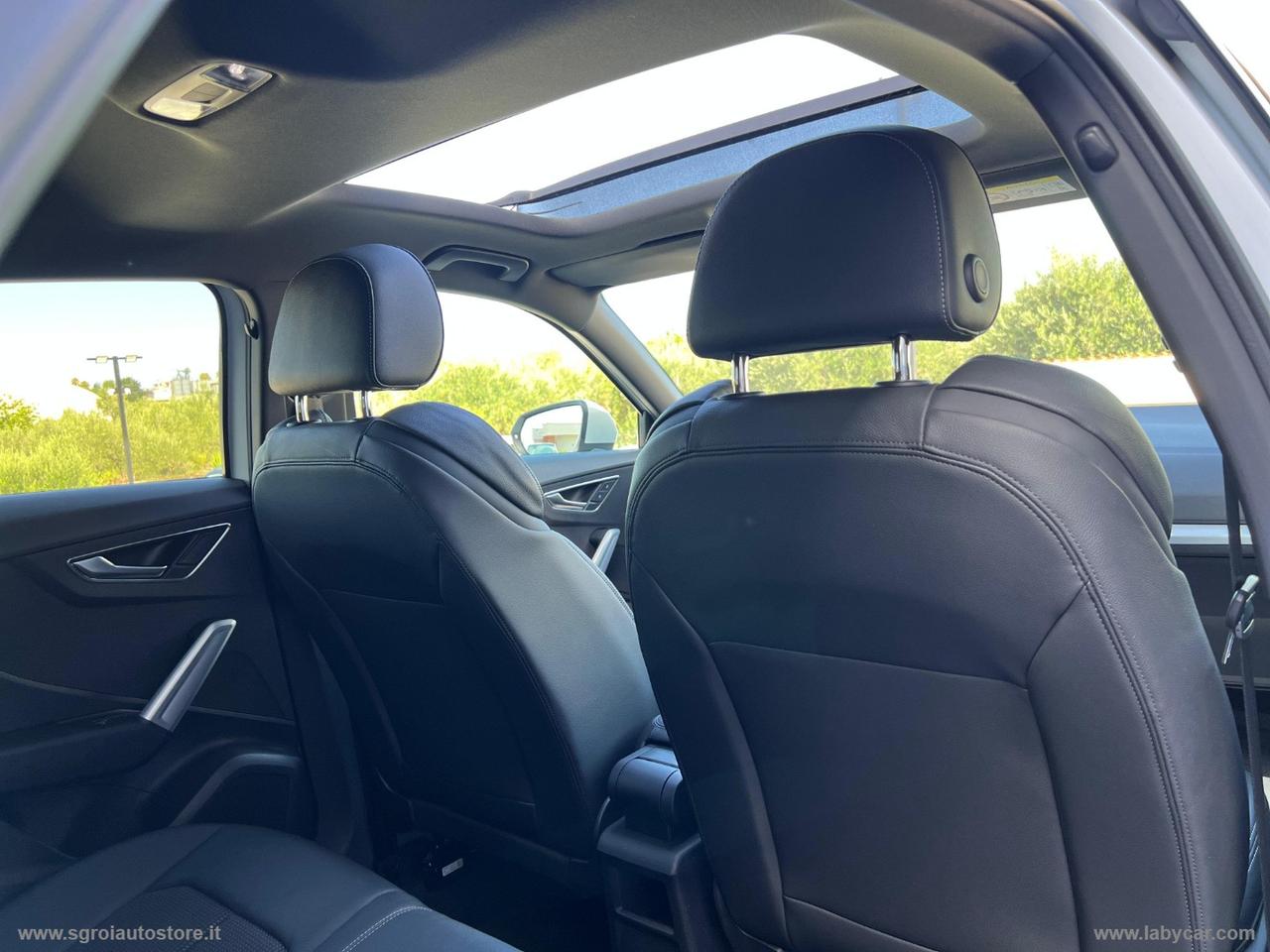 AUDI Q2 30 TDI S line Edition