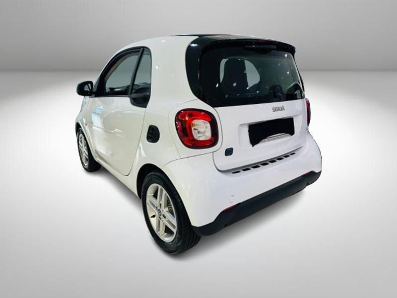 smart fortwo fortwo EQ Pure