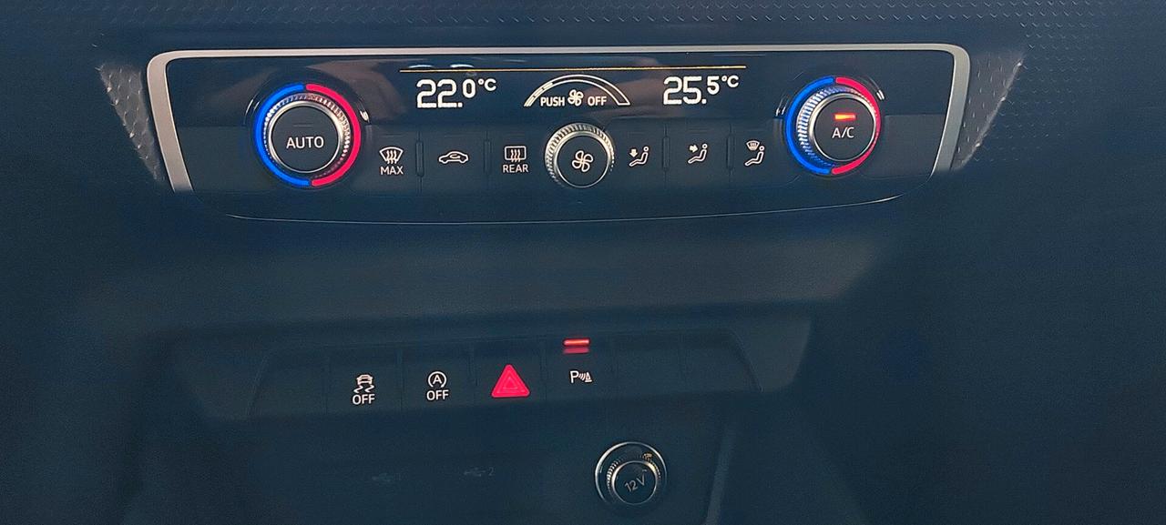 Audi A1 allstreet 30 TFSI Identity Contrast