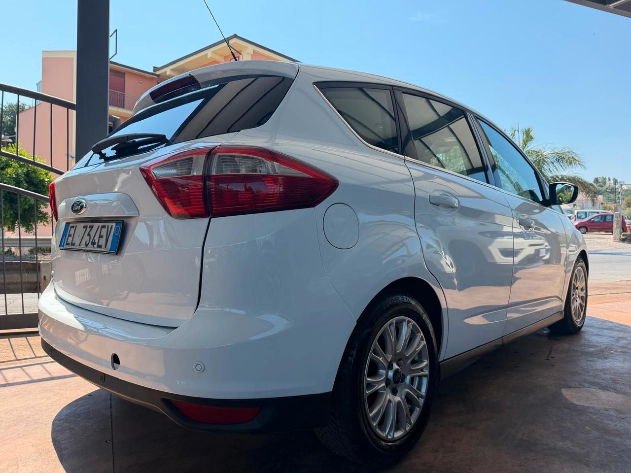 Ford C-Max 2.0 TDCi 115CV Powershift Titanium