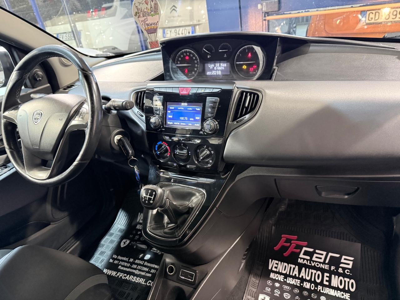 Lancia Ypsilon 1.3 MJT 16V 80 CV 5 porte S&S Platinum