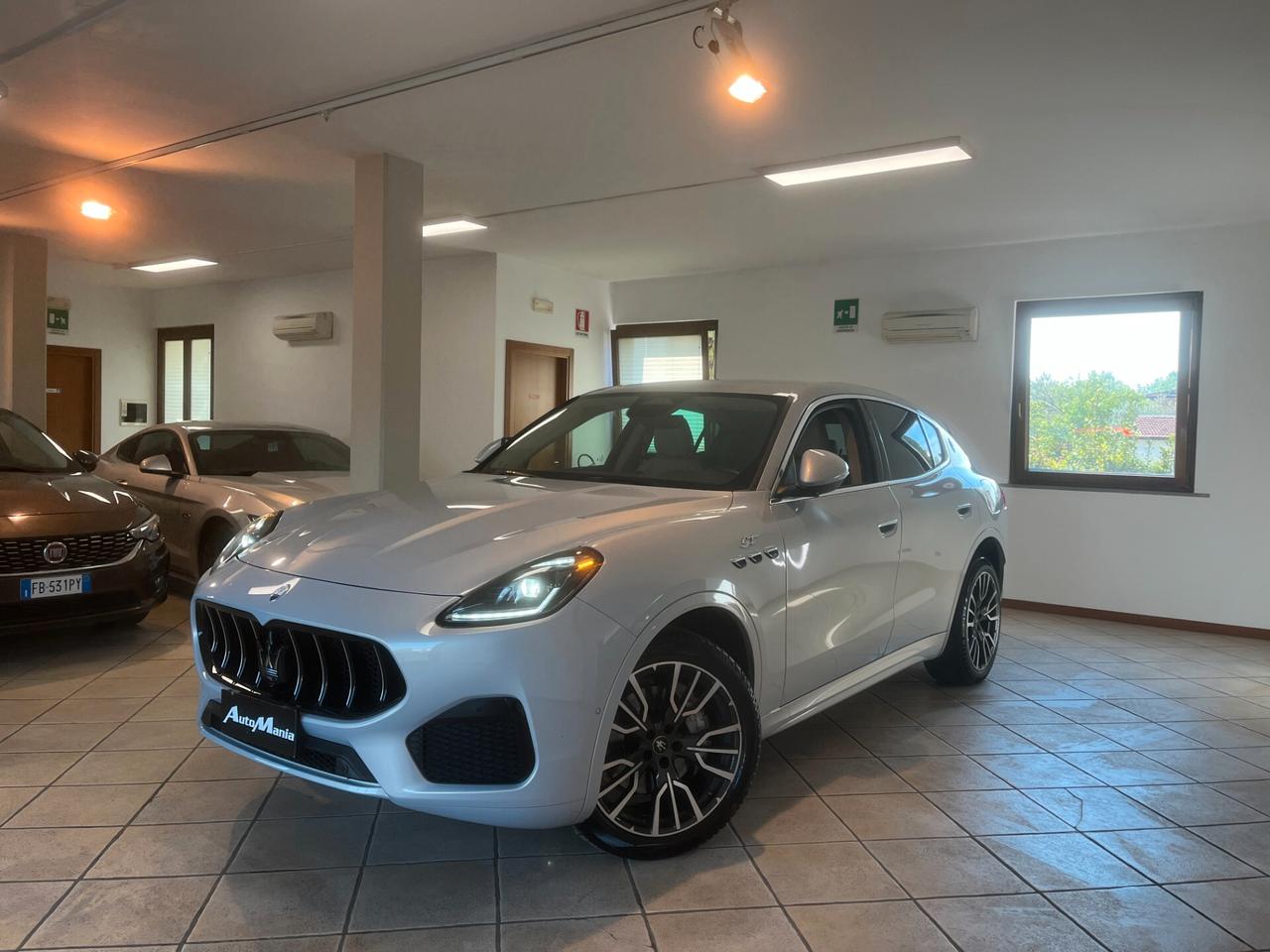 Maserati Grecale MHEV 300 CV AWD GT