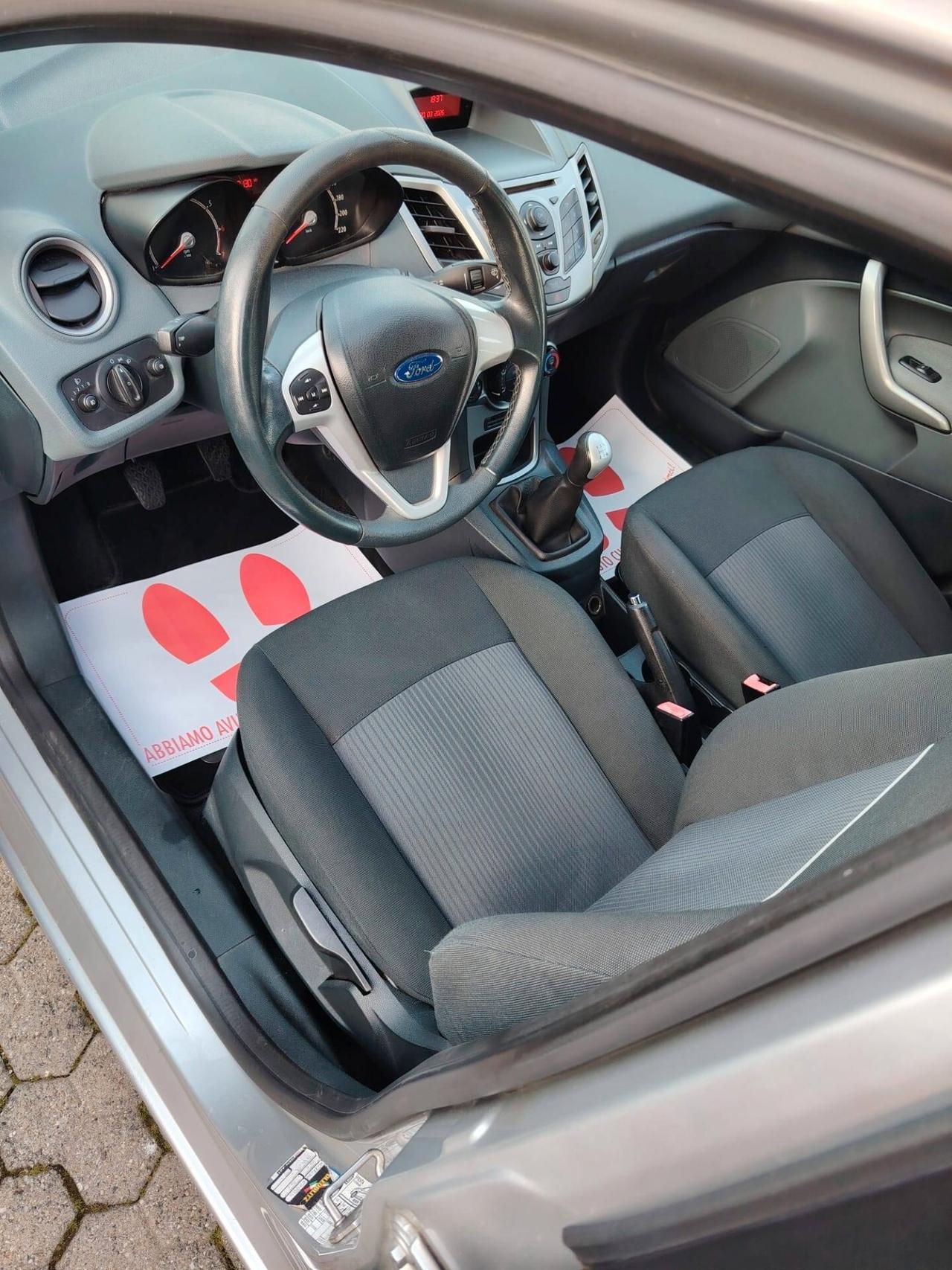 Ford Fiesta 1.2 82 CV 5 porte Titanium