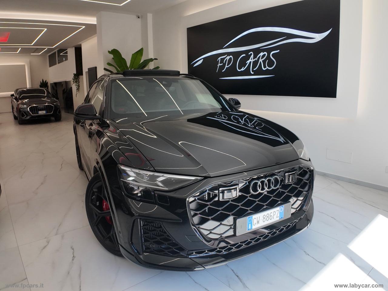 AUDI RS Q8 TFSI V8 quattro tiptr. Performance
