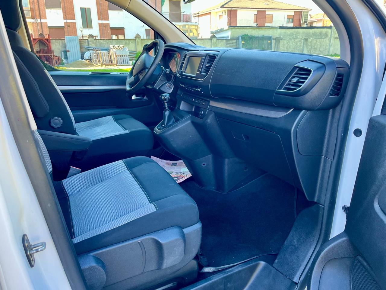 Citroen Spacetourer BlueHDi 150 S&S XS Shine