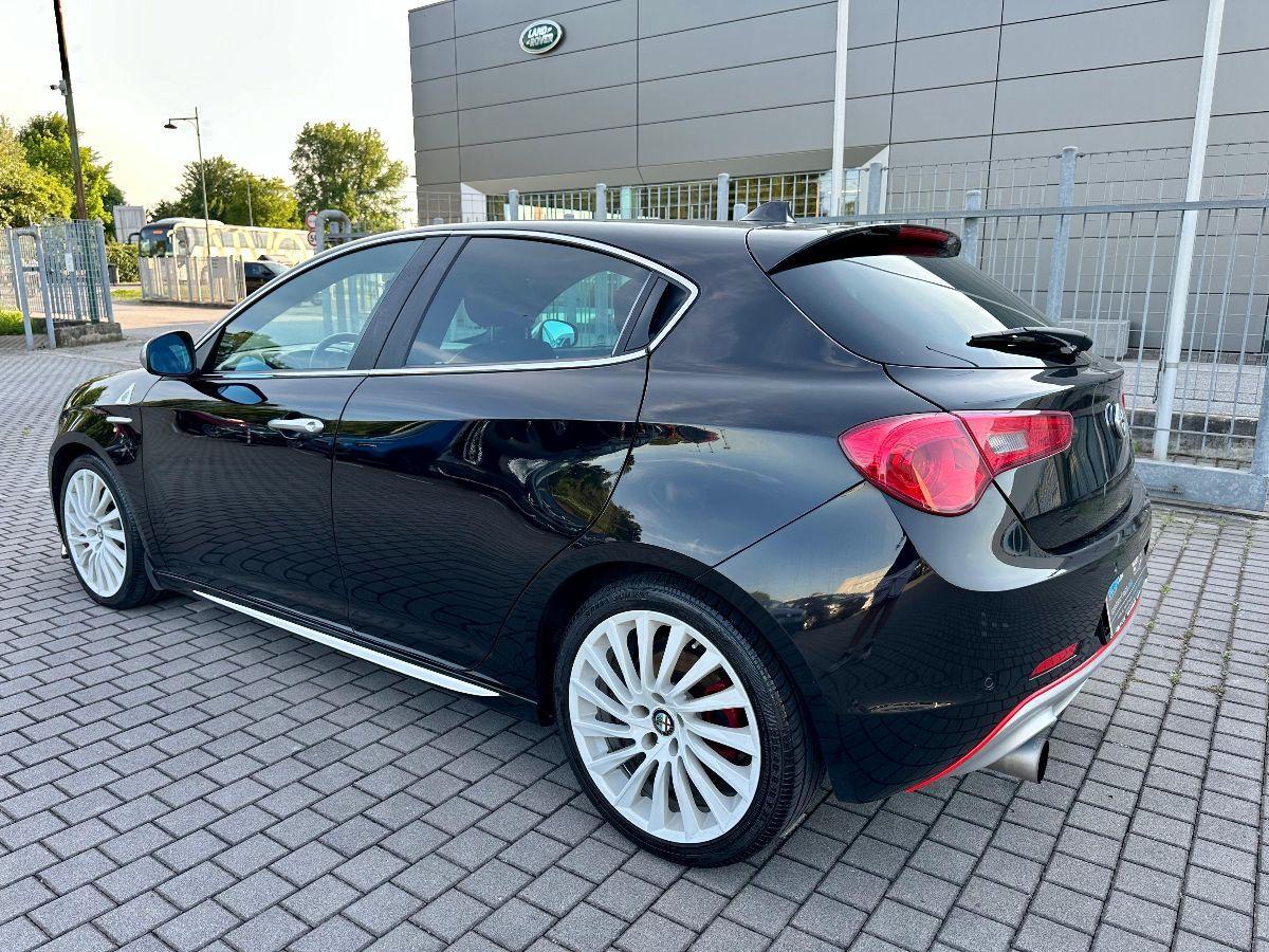 ALFA ROMEO - Giulietta - 1750 TBi Quadrifoglio Verde