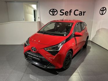 Toyota Aygo Connect 1.0 VVT-i 72 CV 5 porte x-play