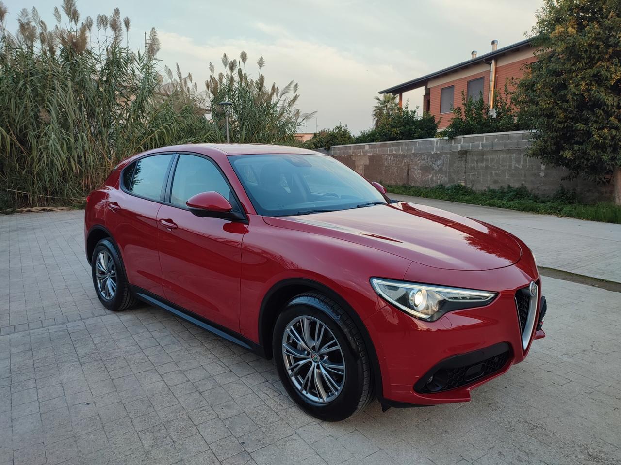 Alfa Romeo Stelvio 2.2 Turbodiesel 160 CV AT8 RWD Business