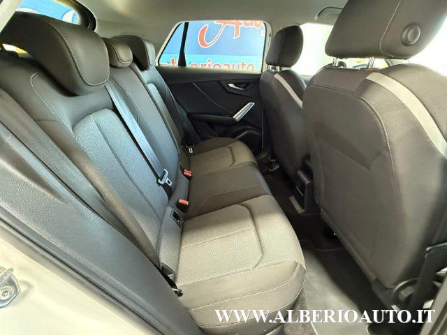 AUDI Q2 30 TDI S tronic Identity Black