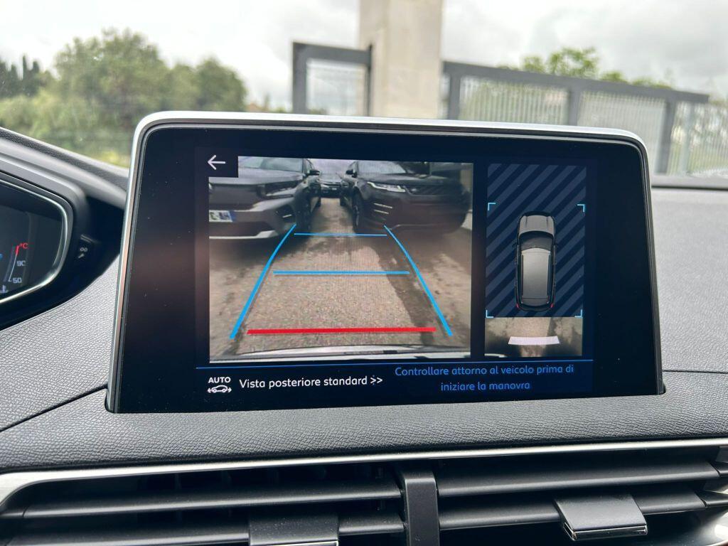 Peugeot 3008 1.5 130cv Business EAT8