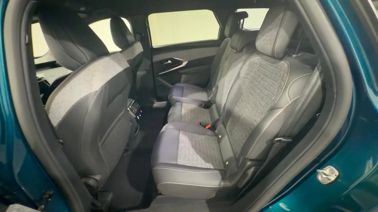 Peugeot 5008 Hybrid 145 e-DCS6 Allure