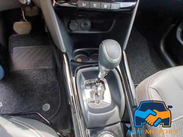 PEUGEOT 2008 110 cv EAT6 S&S automatica Black Matt!