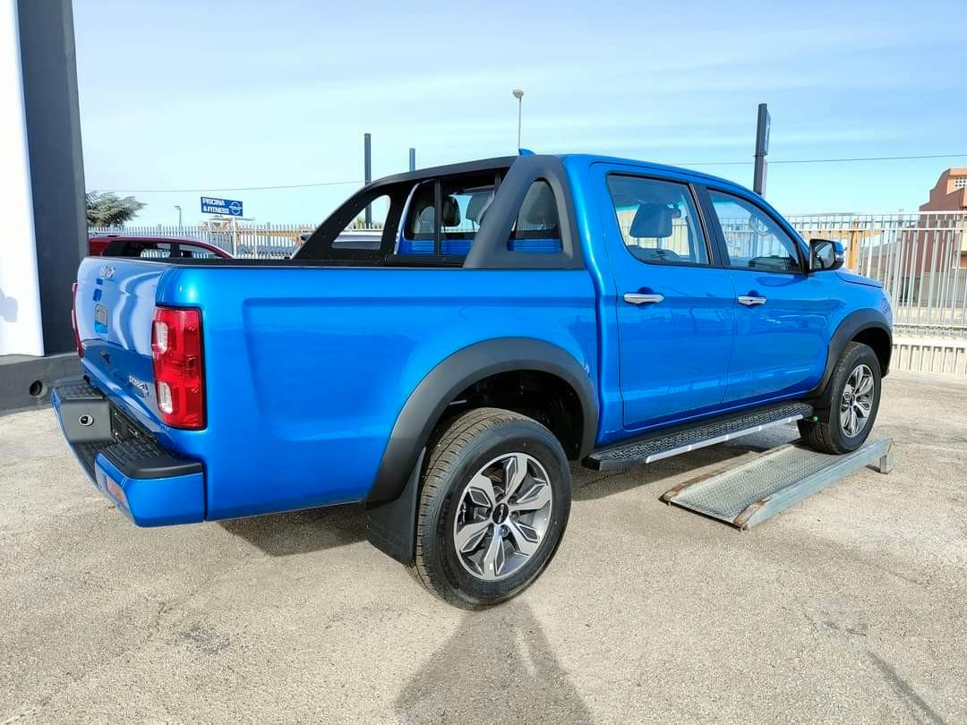 EVO CROSS 4 pick up 4WD doppia cabina 2.0 TDI 136cv