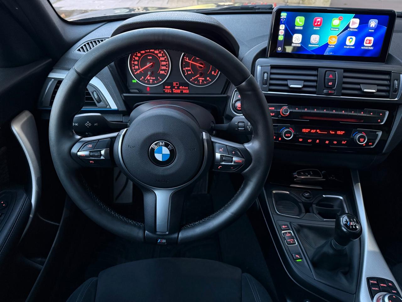 Bmw 118 118d 5p. Msport