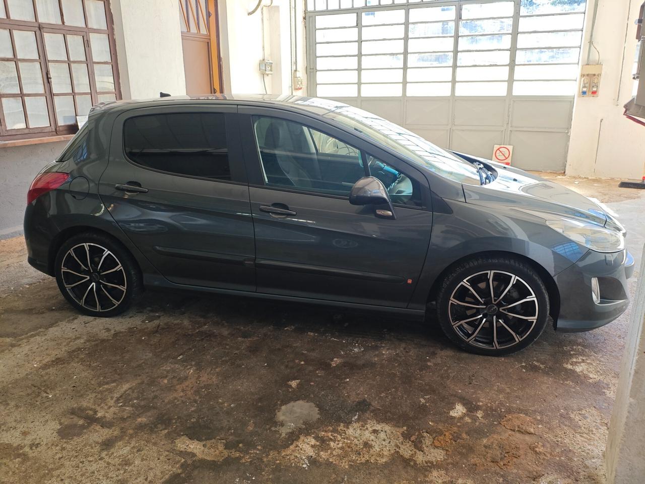 Peugeot 308 1.6 THP 175CV SW Ciel GT