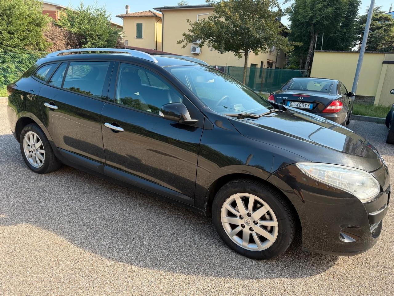 Renault Megane SporTour 1.5 dci - NAV. - 12 MESI DI GARANZIA -