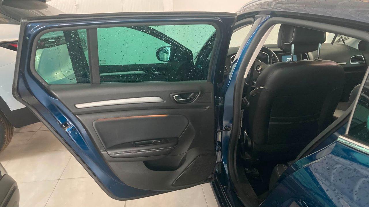 Renault Megane Sporter 1.5 dci 110cv edc