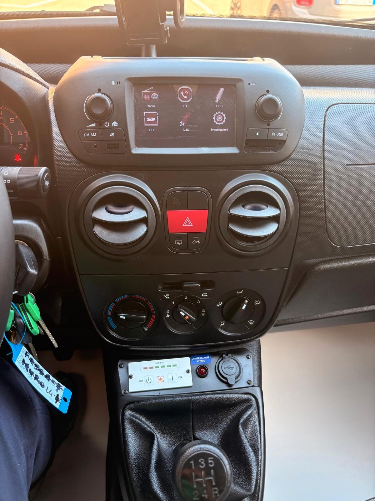 Fiat Fiorino 1.3 MJT 95CV Combinato Adventure M1