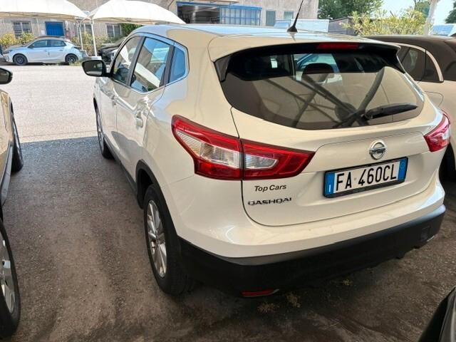 Nissan Qashqai 1.2 DIG-T Acenta