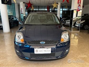 FORD FIESTA 1.4 TDI del 2009 con soli 130000KM