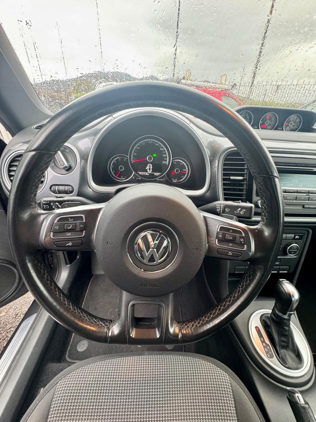 Volkswagen Maggiolino 2.0 TDI DSG Sport