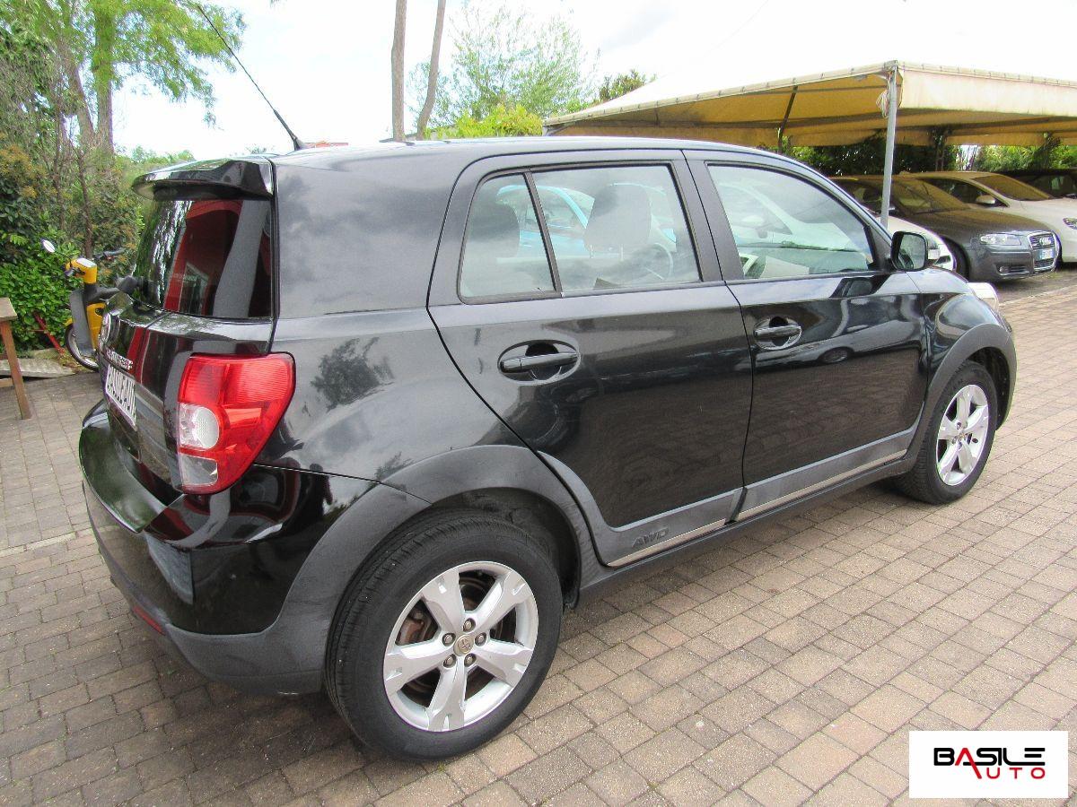 TOYOTA - Urban Cruiser - Cruiser 1.4 D-4D AWD Luxury