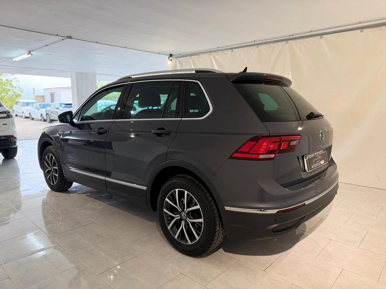 VOLKSWAGEN TIGUAN 2.0TDI AUTOMATICA IVA DEDUCIBILE