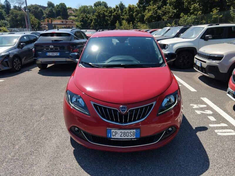 Lancia Ypsilon NUOVA My23 1.0 Firefly 70 CvStart&Stop Hybrid Gold