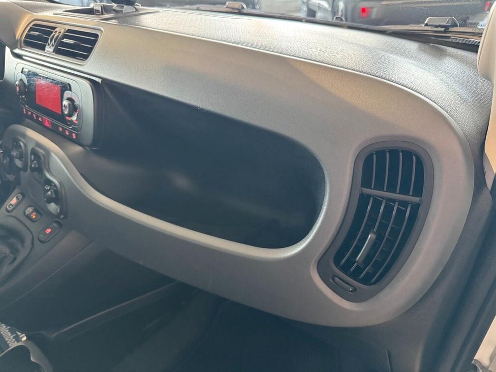 Fiat Panda 1.0 firefly hybrid City Life 5p 15" Neopat