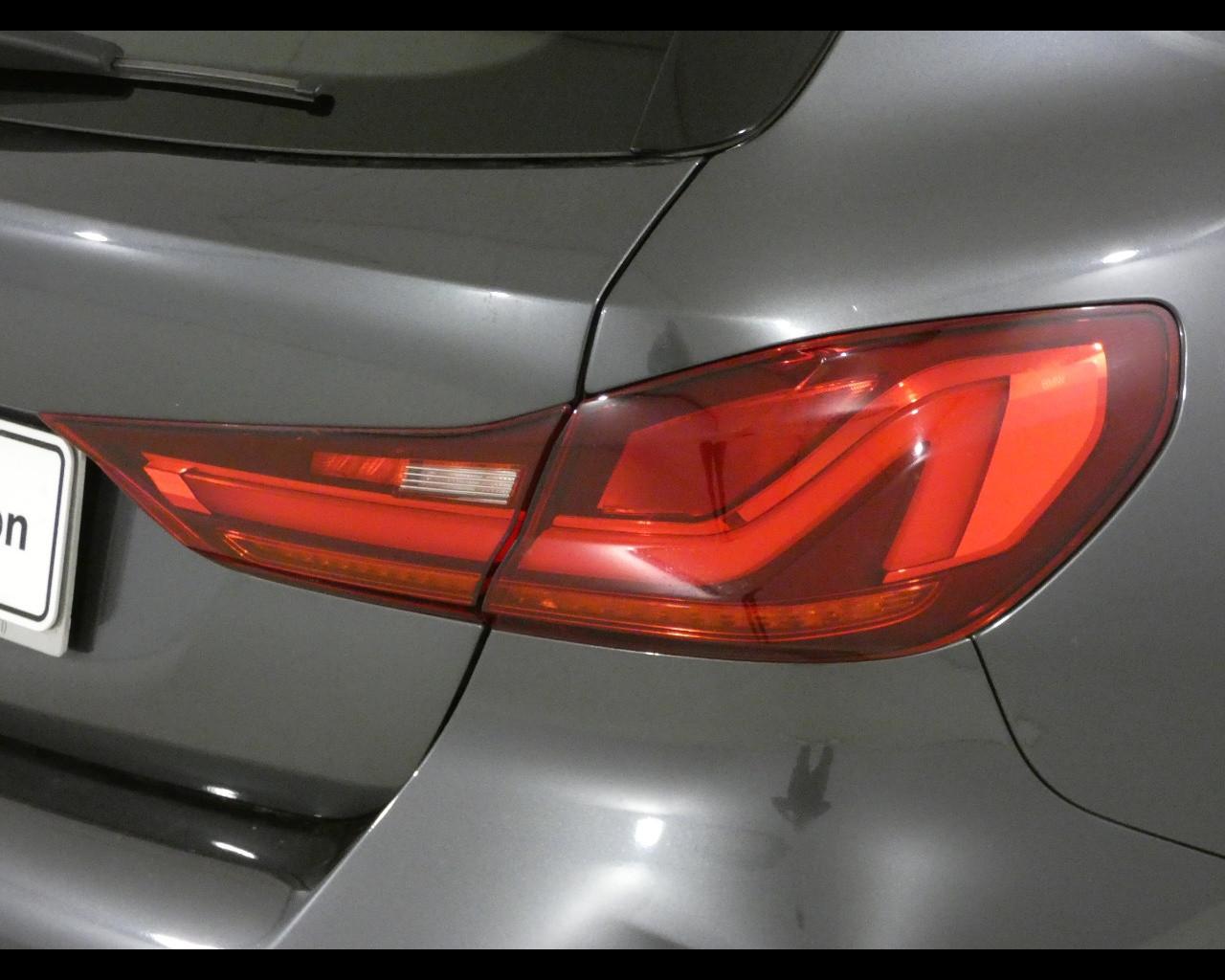 BMW Serie 1 (F40) - 116d 5p. Msport