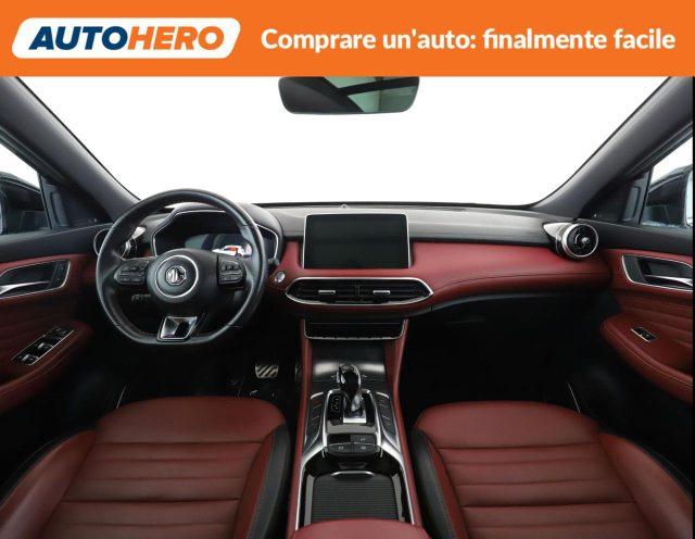 MG EHS Plug-in Hybrid Exclusive