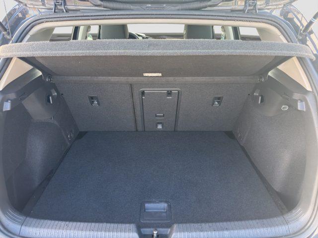 VOLKSWAGEN Golf Golf 1.0 eTSI EVO DSG Life