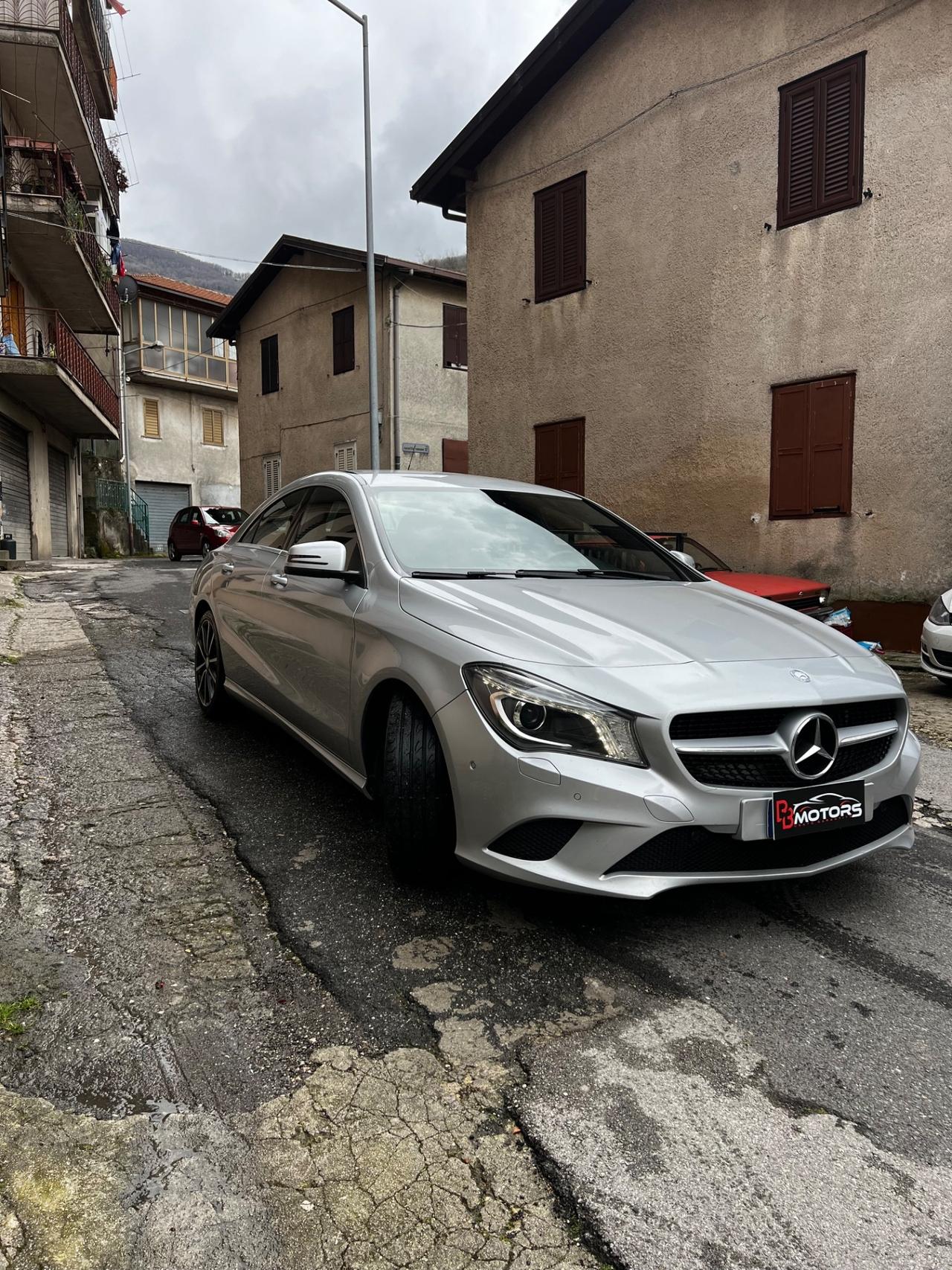Mercedes-benz CLA 200 sport versione coupé