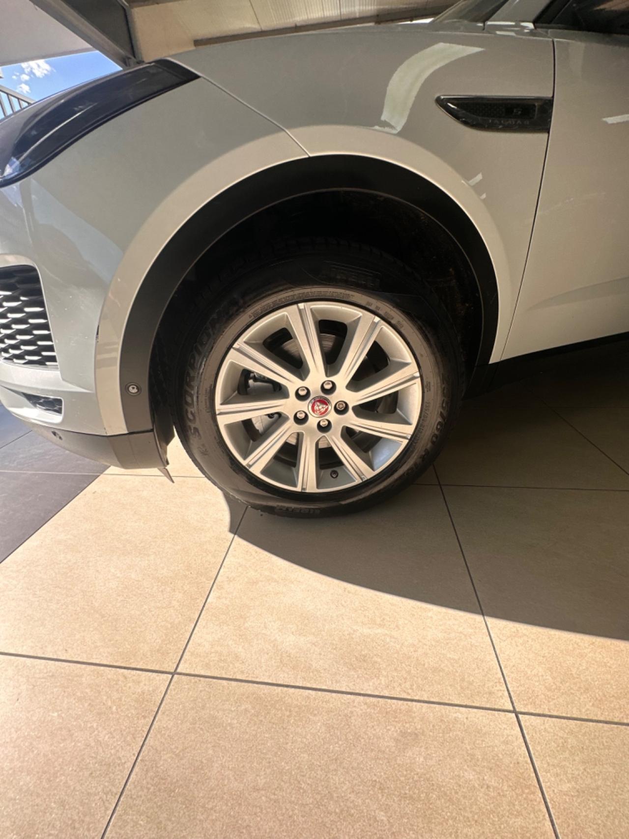 Jaguar E-Pace 2.0D 150 CV R-Dynamic S