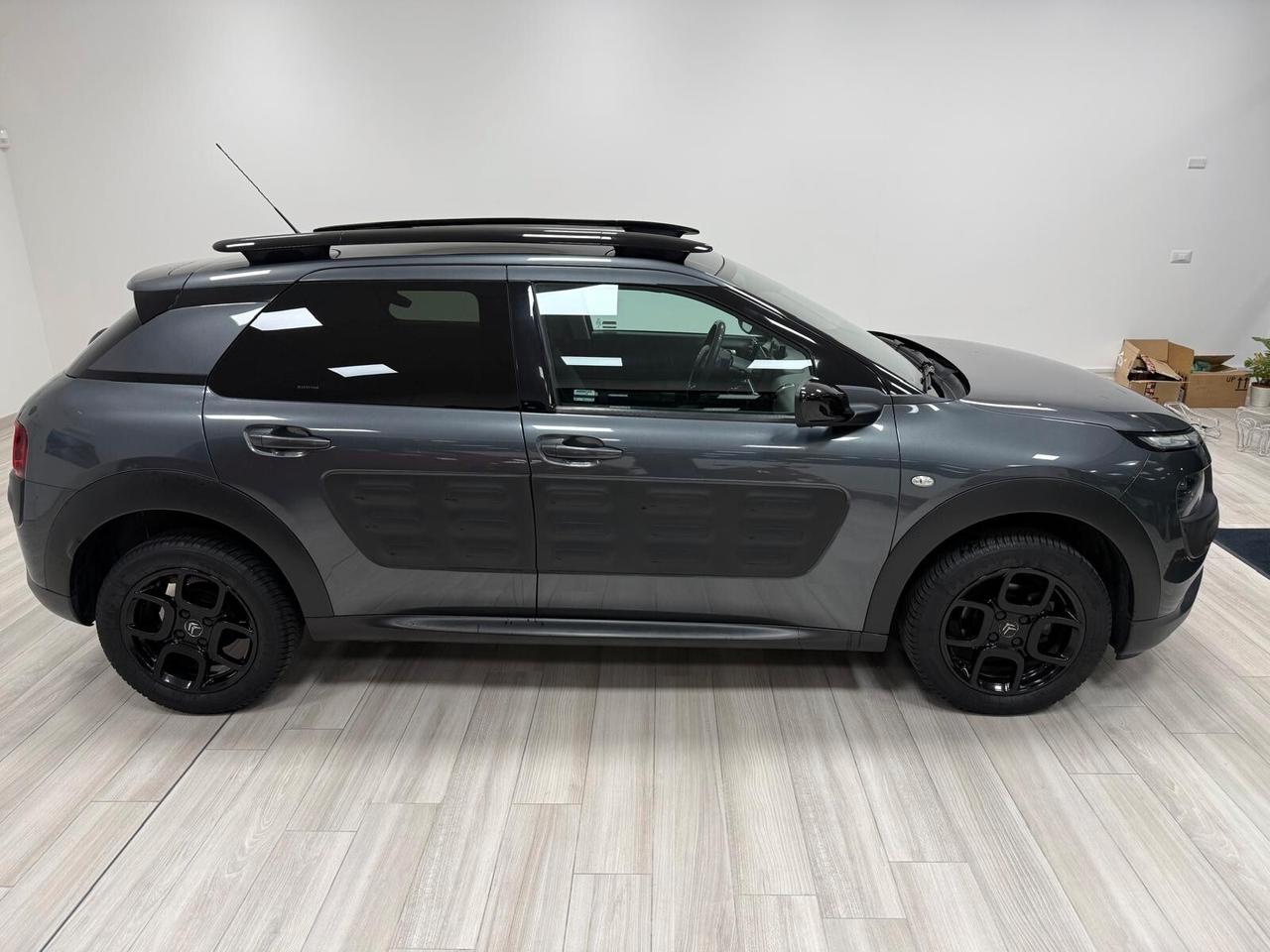 Citroen C4 Cactus Shine 82 cv