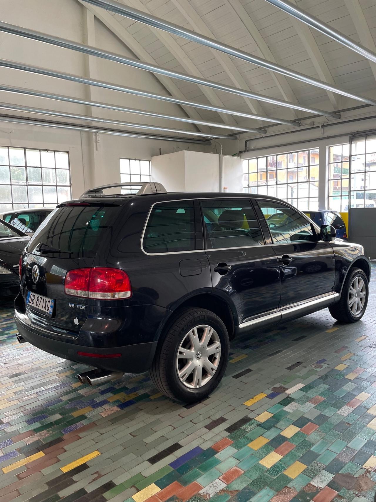 Volkswagen Touareg 3.0 V6 TDI TAGLIANDI CERTIFICATI