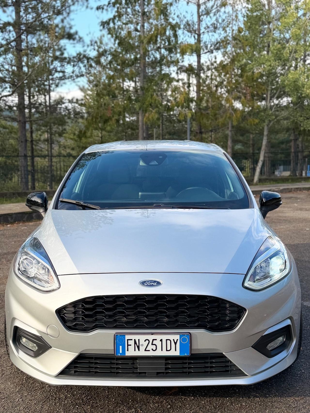 Ford Fiesta 1.5 TDCi 5 porte ST-Line