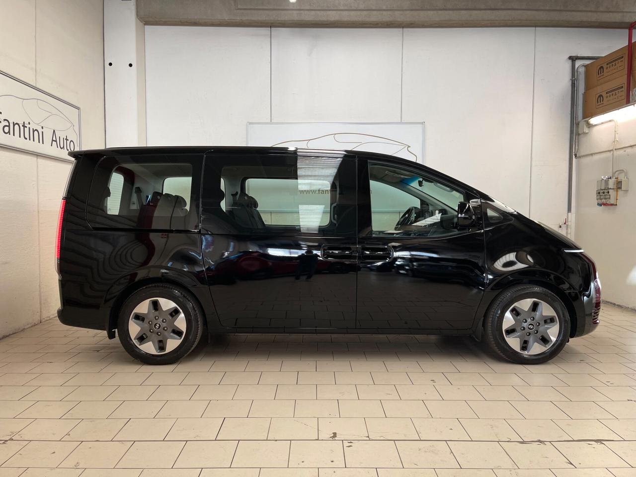 Hyundai Staria Wagon 2.2 CRDi 177cv 2wd c.auto-LEGGI SOTTO