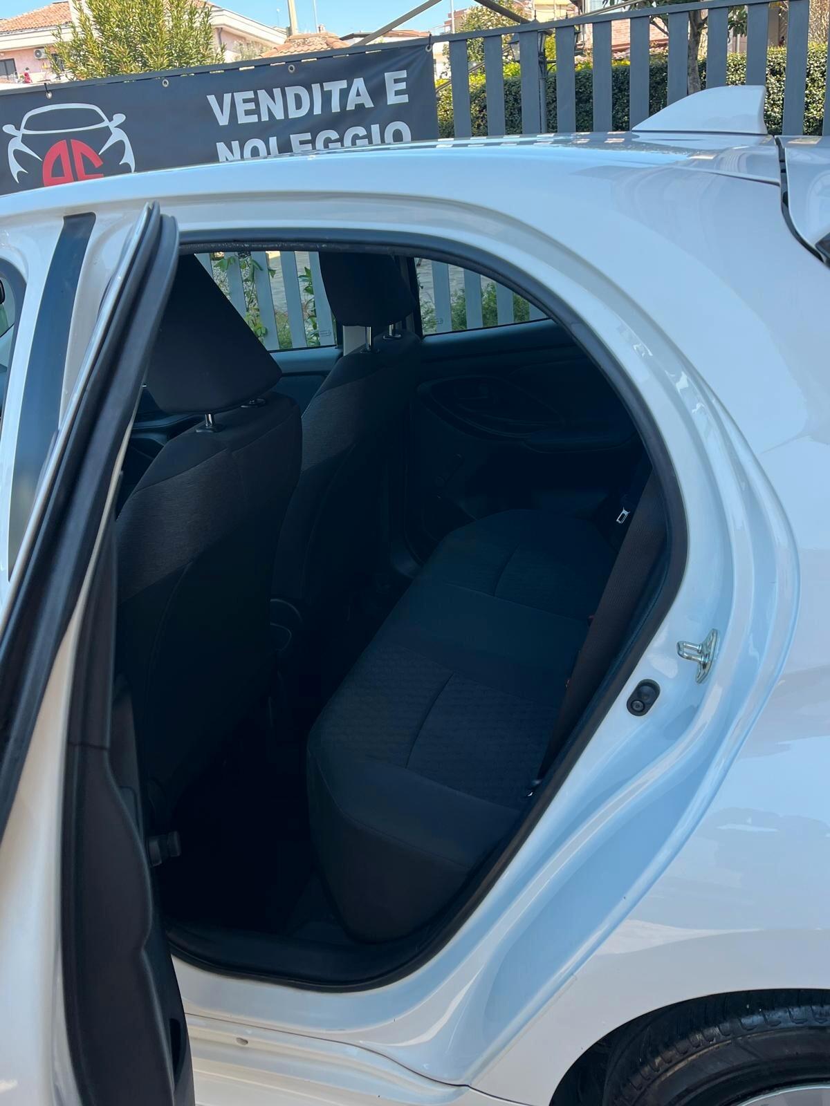 Toyota Yaris 1.0 5 porte Trend