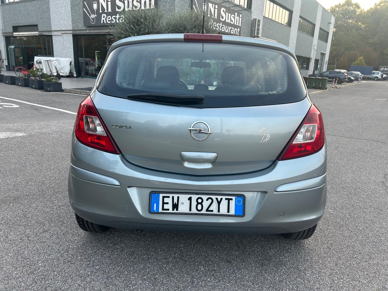 Opel Corsa 1.2 5 porte Sport*Neo patentati *