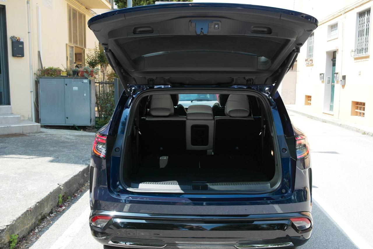 Renault Espace Full Hybrid E-Tech 200 7p Iconic