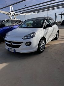 Opel Adam 1.2 70 CV Slam