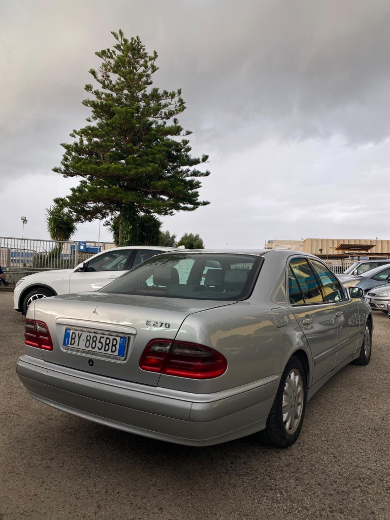 Mercedes-benz E 270 E 270 CDI cat Avantgarde