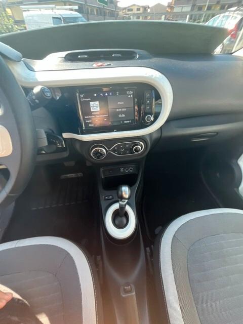 Renault Twingo Electric Urban Night
