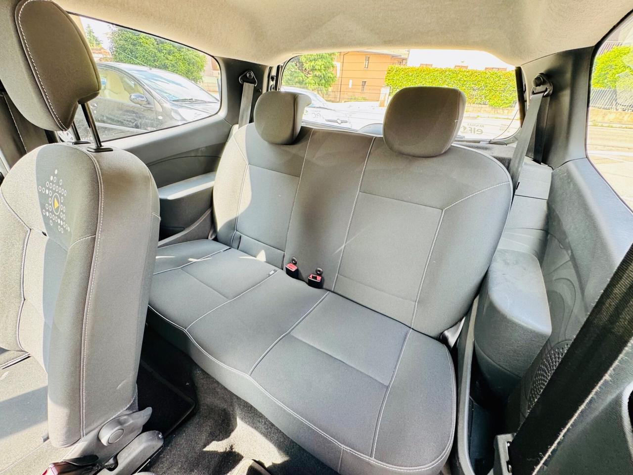 Renault Twingo 1.2 16V LEV Live