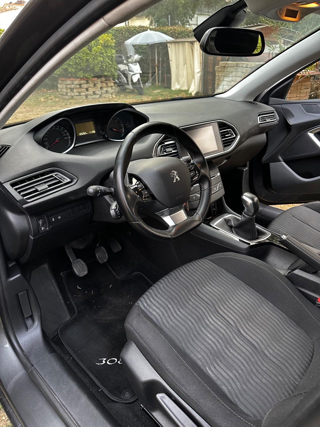 Peugeot 308 BlueHDi 100 S&S Access