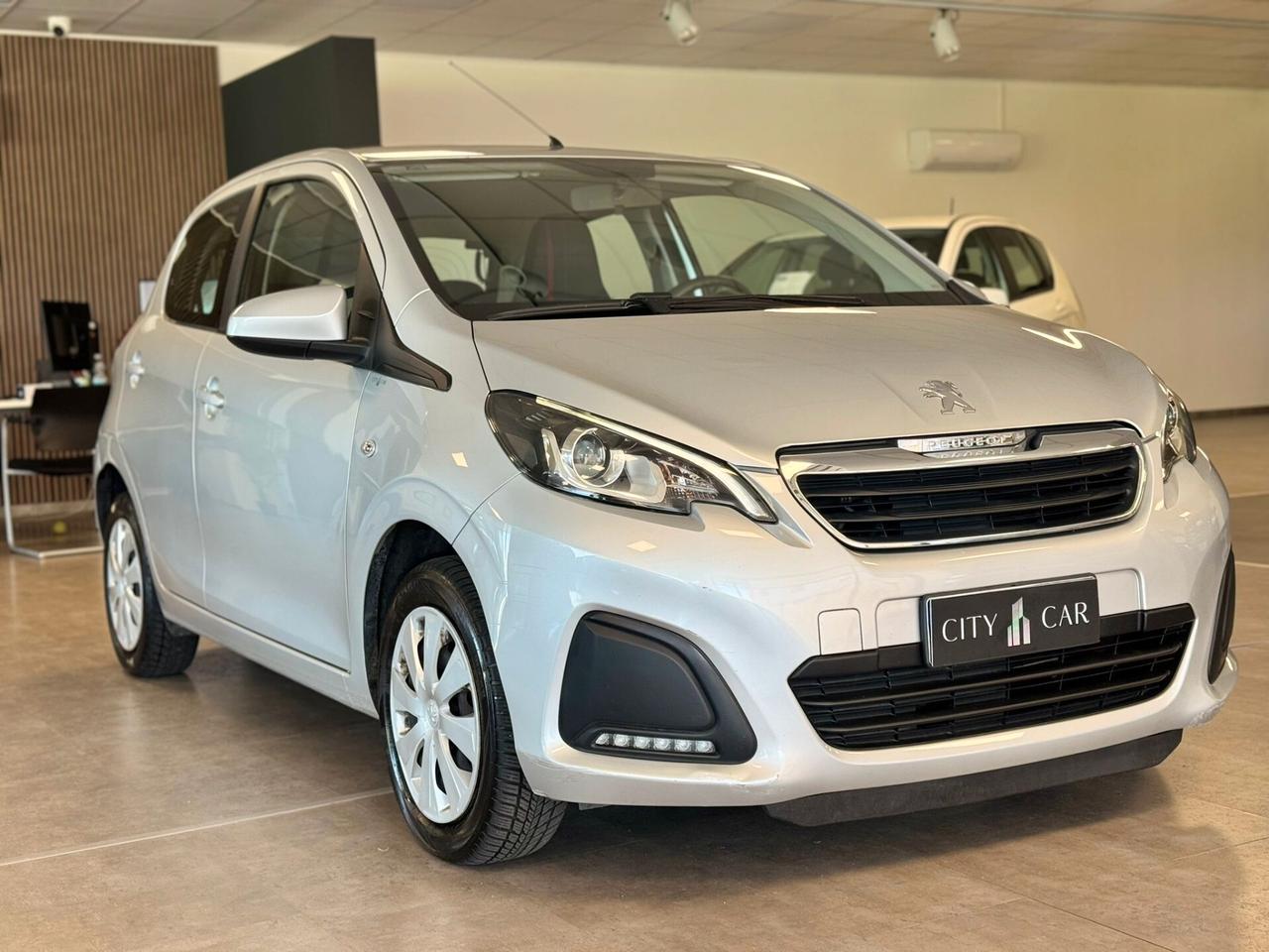 Peugeot 108 VTi 68 5 porte Allure TOP!