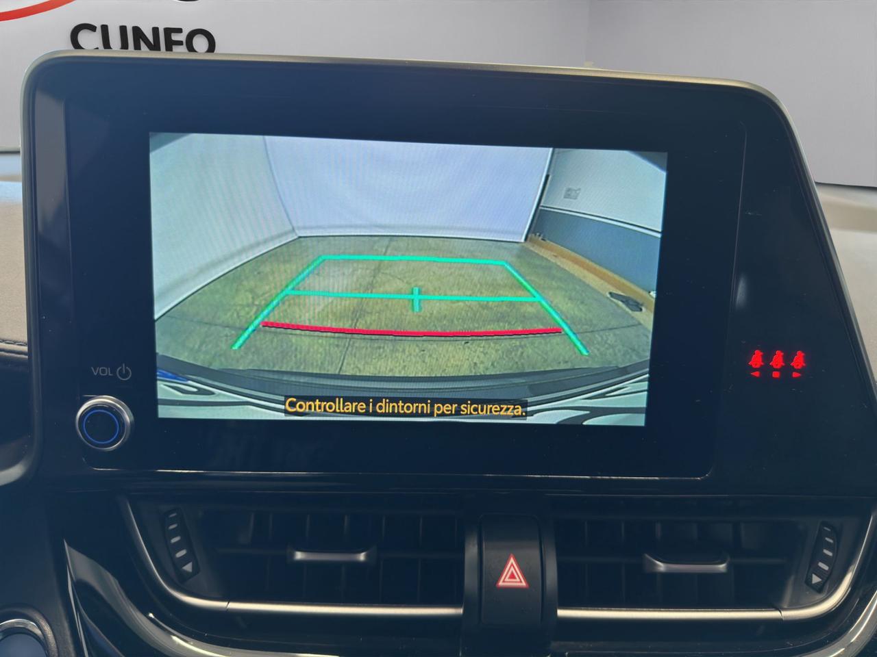 Toyota C-HR 2.0h Trend e-cvt
