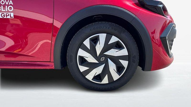 Renault Clio Nuova evolution ECO-G 120 EDC